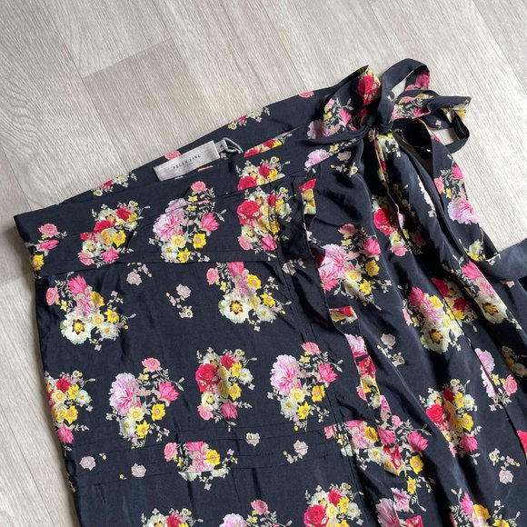 Preen Line Floral Wrap Skirt Size Small NEW NWT - Picture 4 of 9